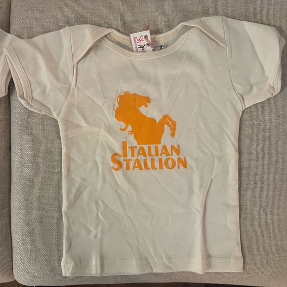 Italian Stallion T Shirt - Picture 1 of 3